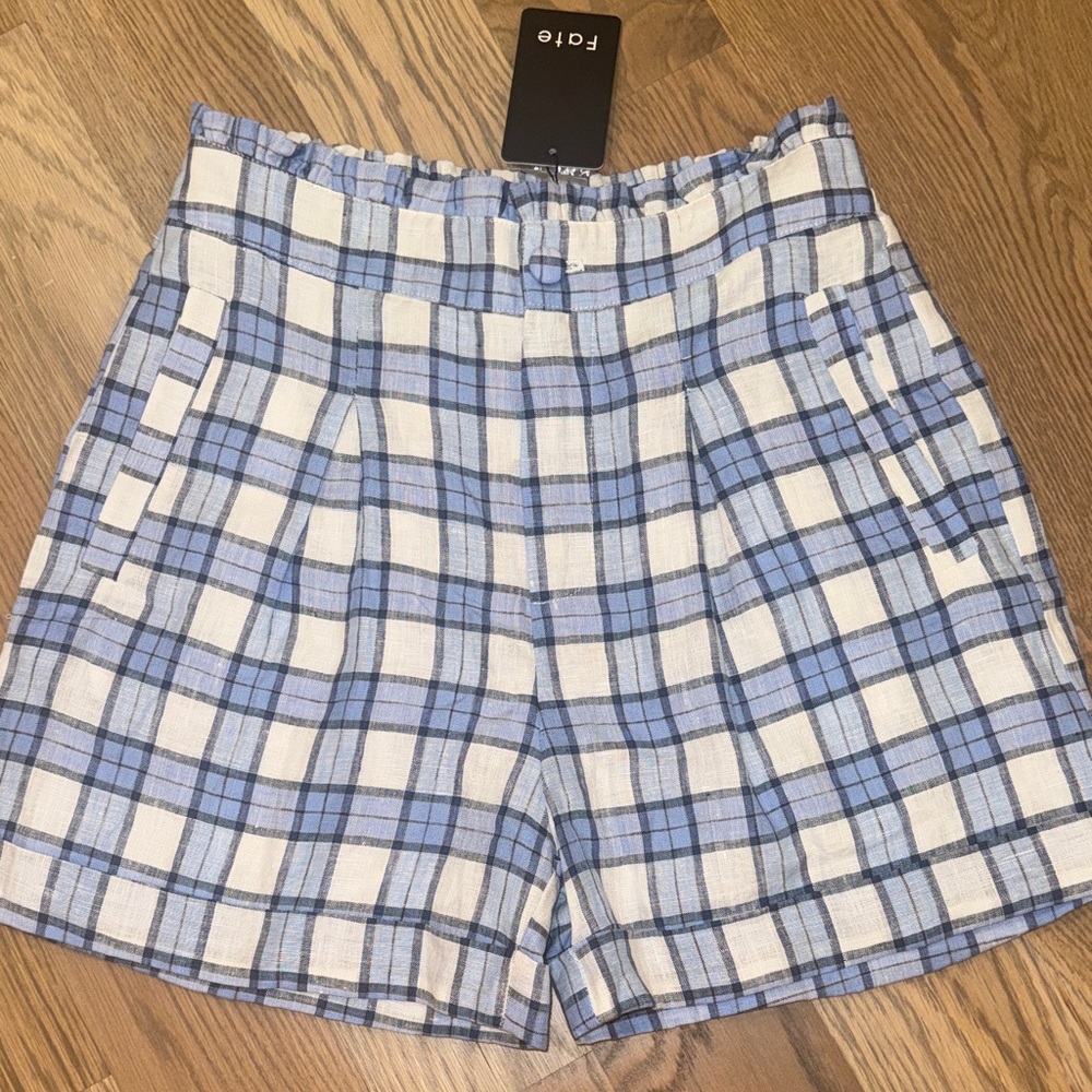 Fate The Suncoast Short NWT